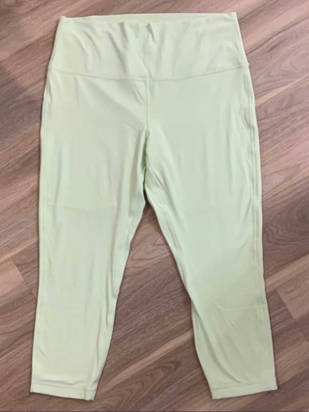 lululemon athletica Align HR Crop 23” Kohlrabi Green Leggings